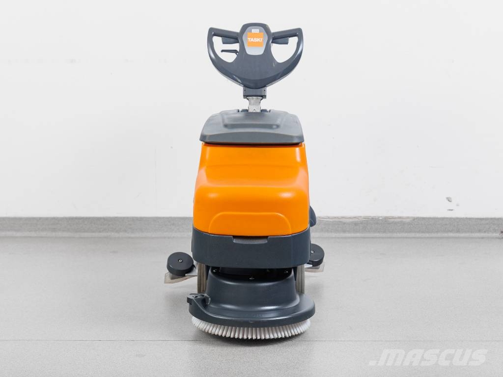 Taski Swingo 455 B NEW BATTERIES مجففات الغسيل