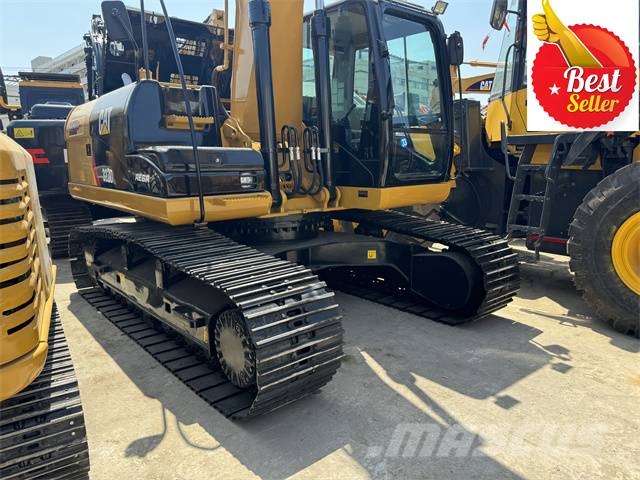 CAT 323 D L Гусеничні екскаватори
