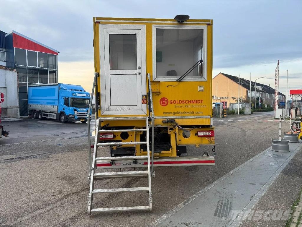 Volvo FM 420 6X2 EURO 6 ONLY 11.338 KM Caminhões baú