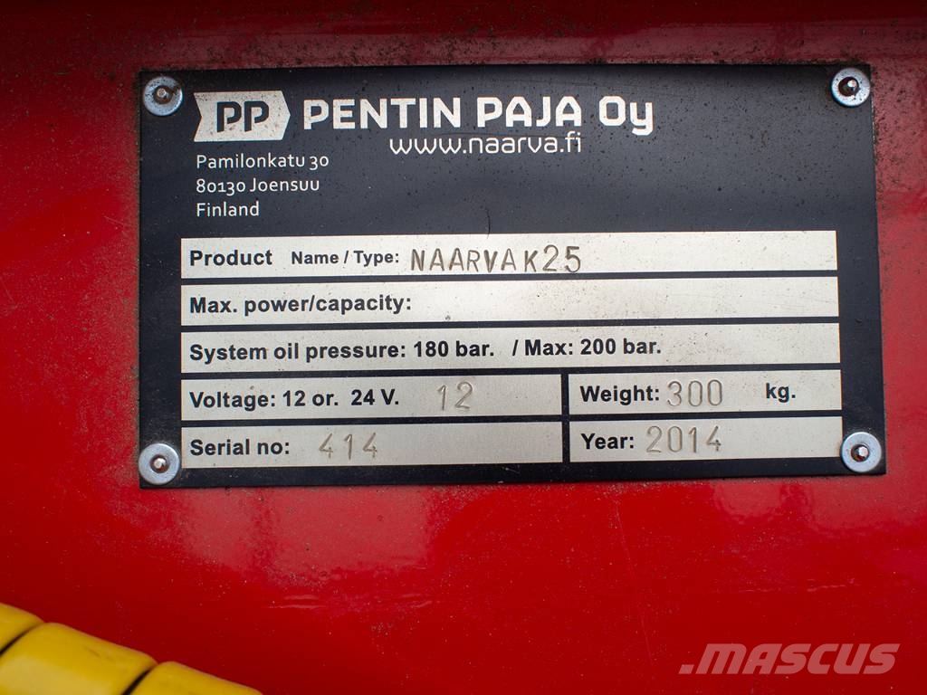 Naarva K25 käyttämätön energiakoura tarvikepaketilla Pinzas