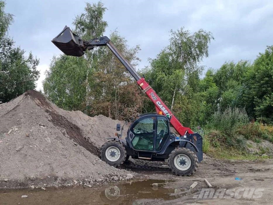 CASE 742 Teleskoplæssere
