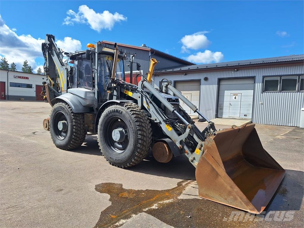 Lännen 8800G RAIL-VARUSTUS لوادر ذات جرافات عكسية