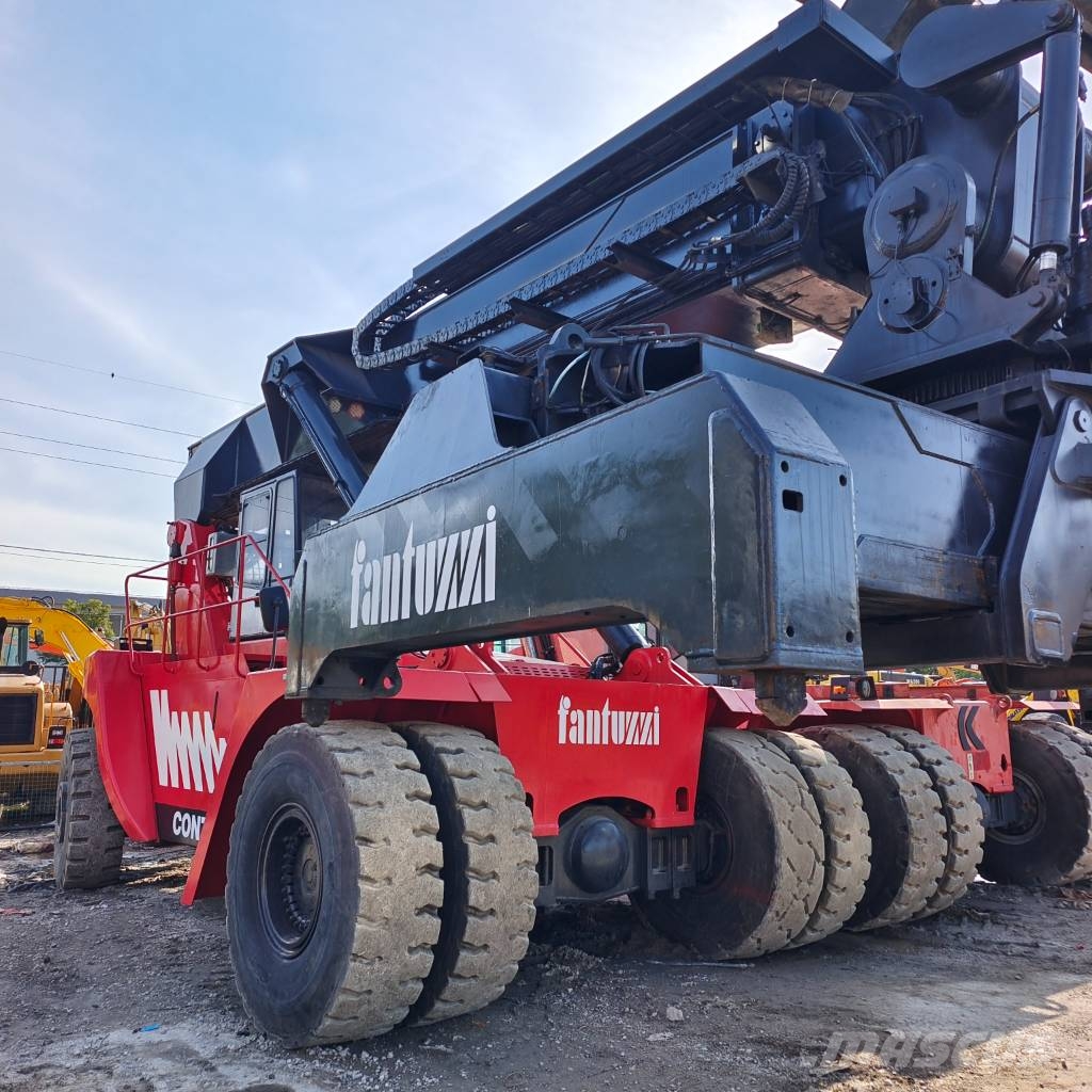 Fantuzzi 45 Ton Reach Stacker China Largest Supplier Reachstackere