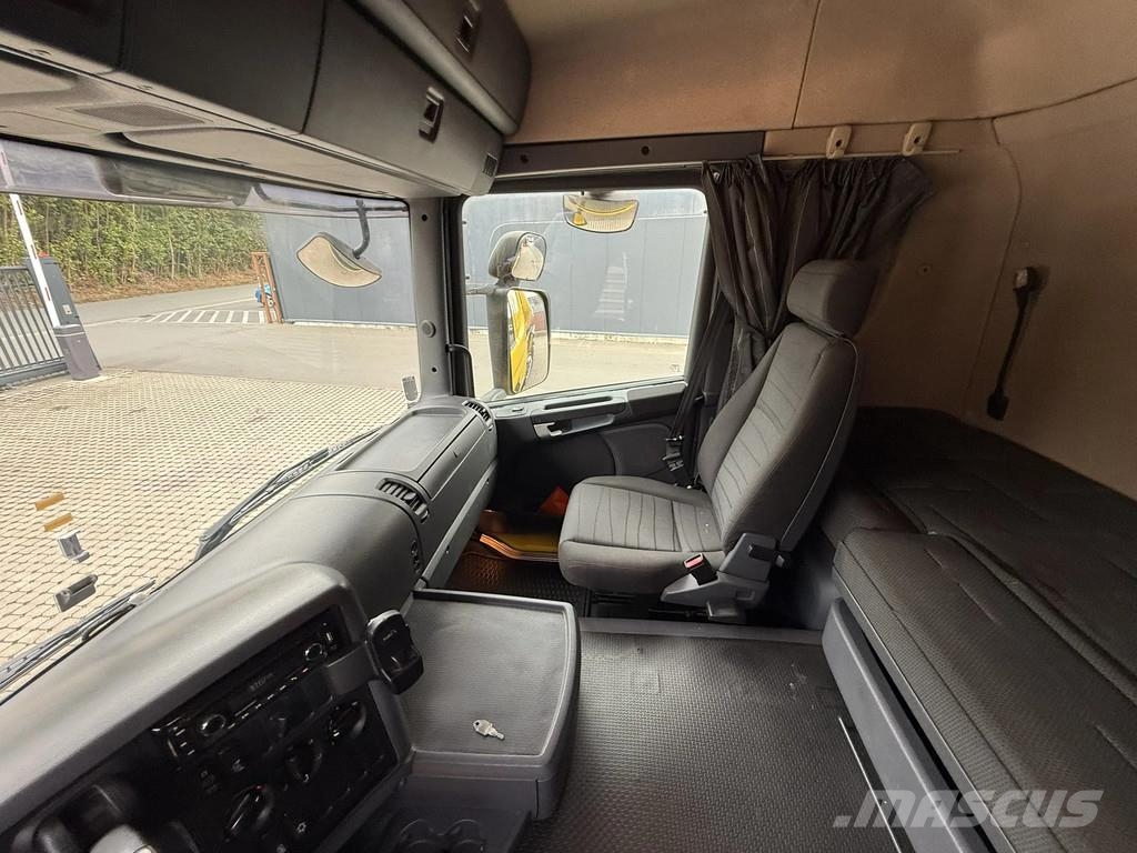 Scania G440 Scania G 440 6x2 Silo-Lkw – Spitzer 31.000 Li Грузовики-цистерны