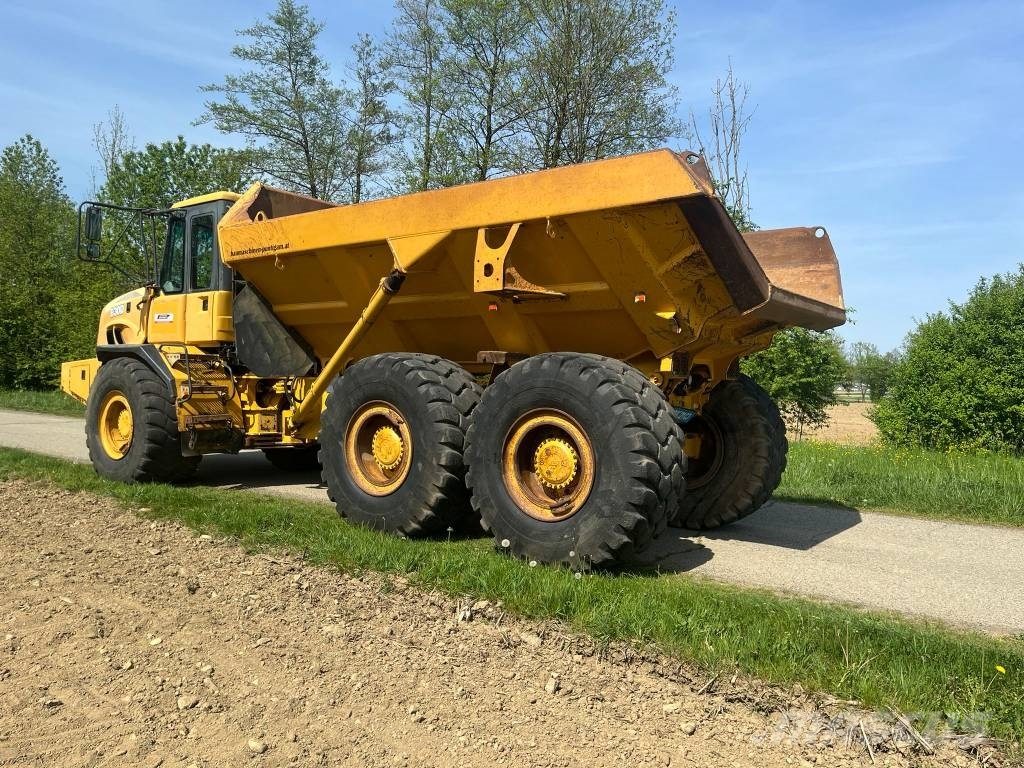 Bell ADT B 30 D 6x6 Camiones articulados