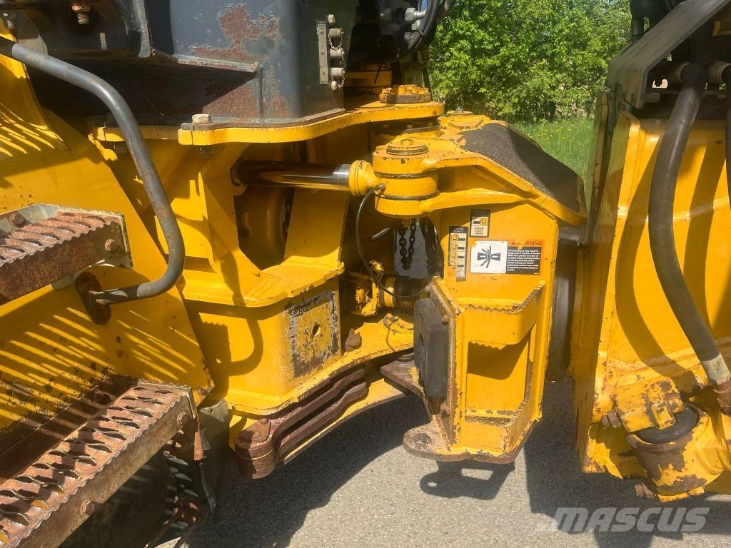 Bell ADT B 30 D 6x6 Camiones articulados