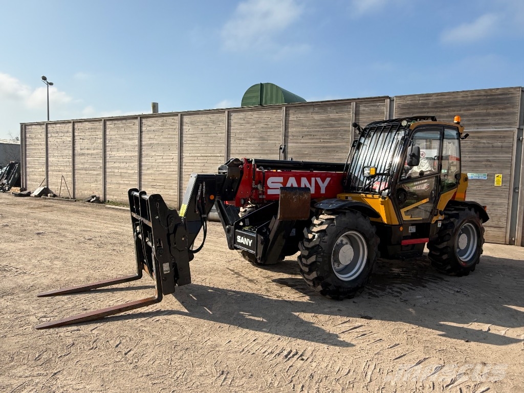 Sany STH 1440 Chariot télescopique