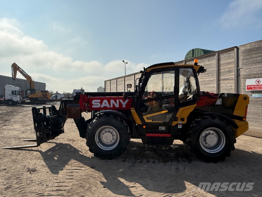 Sany STH 1440 Chariot télescopique