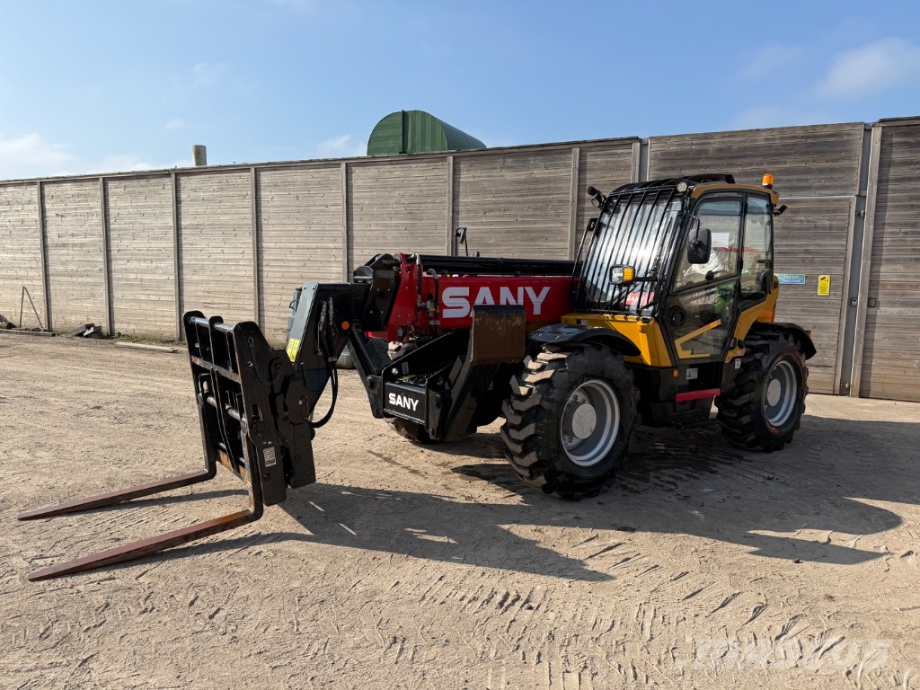 Sany STH 1440 Chariot télescopique
