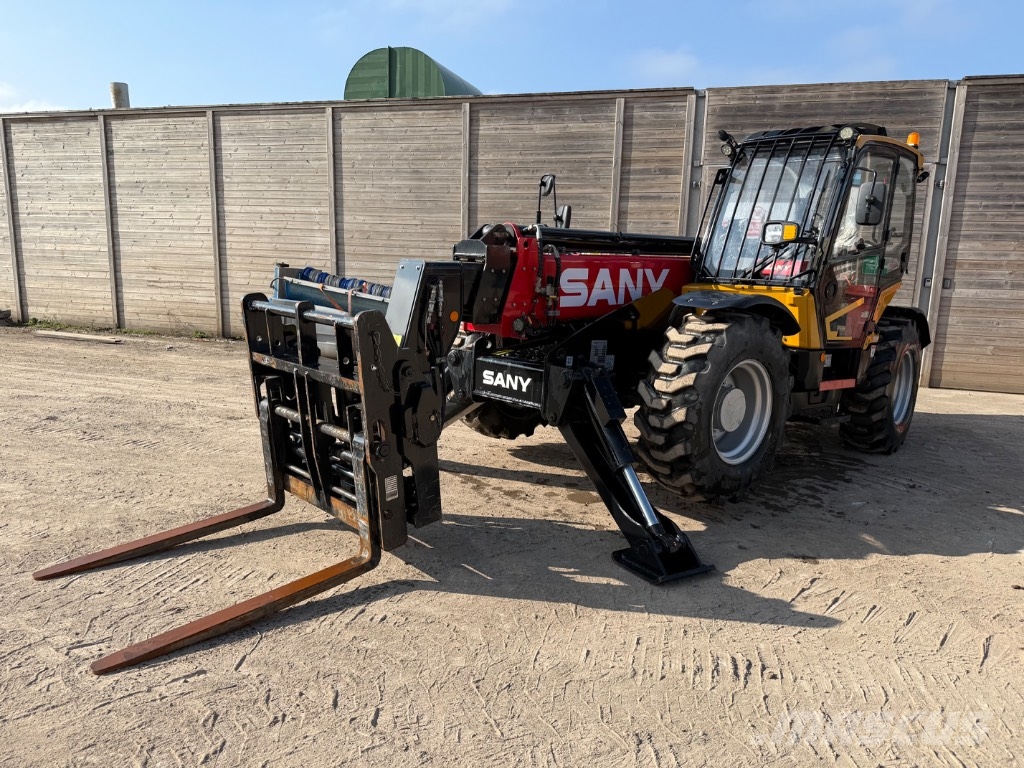 Sany STH 1440 Chariot télescopique