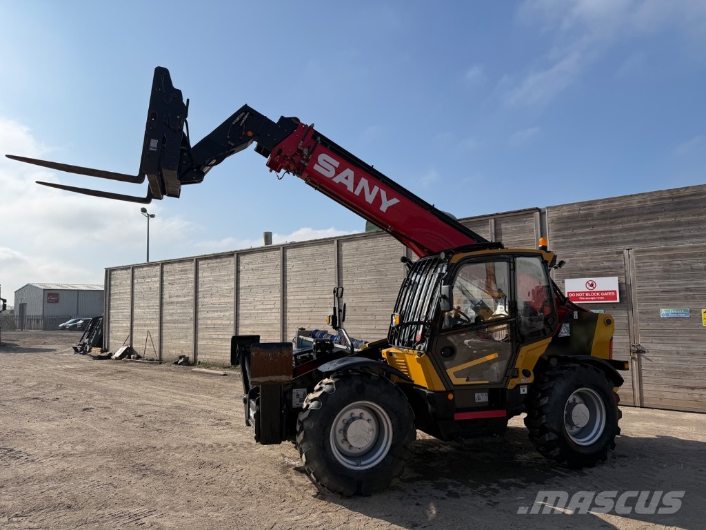 Sany STH 1440 Chariot télescopique