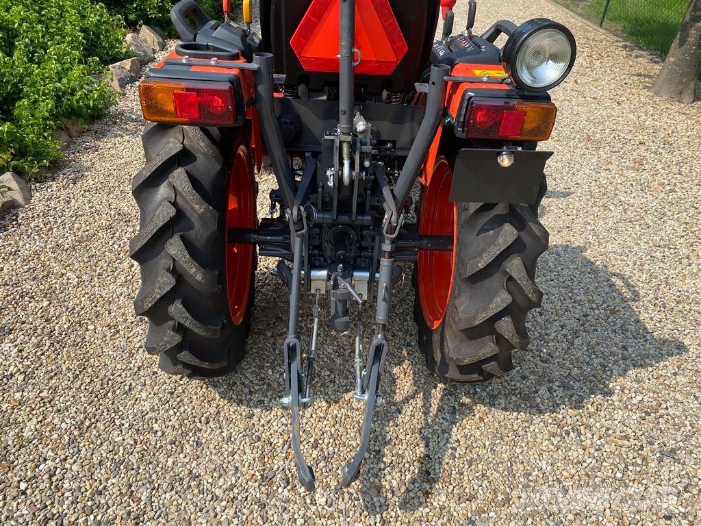 Kubota B2741 Nieuwe  Minitractor met voorlader Compacttrekkers