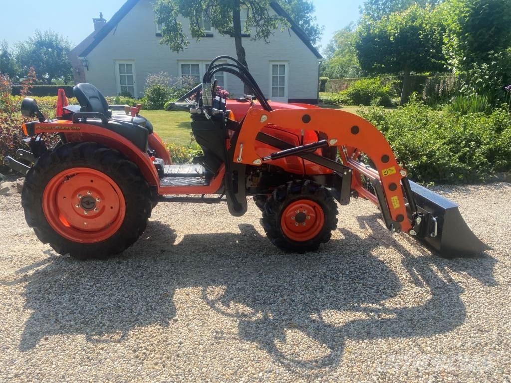 Kubota B2741 Nieuwe  Minitractor met voorlader Compacttrekkers