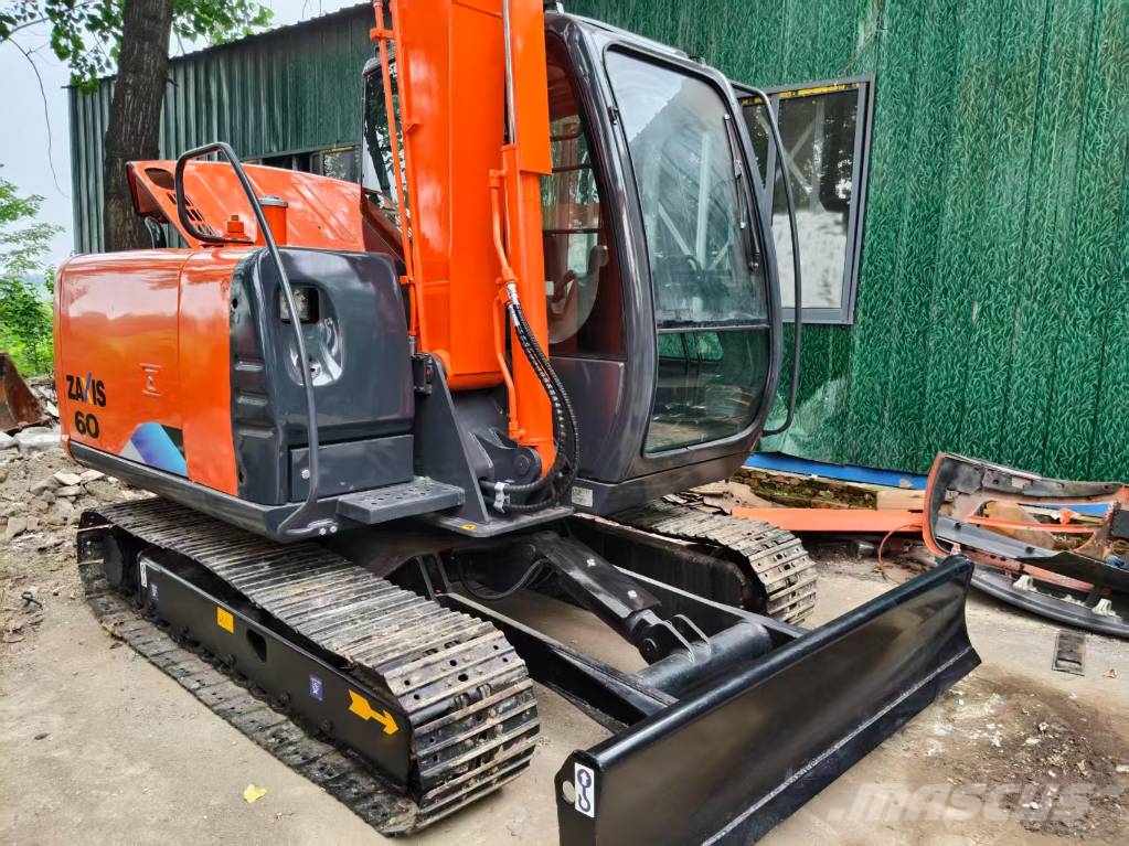 Hitachi ZX 60 Minigraafmachines < 7t