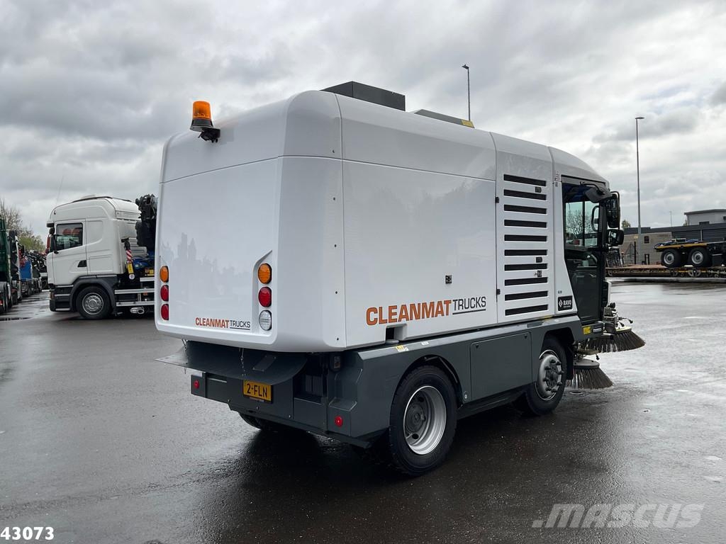 Ravo 540 STH Euro 6 with 3-rd brush Sweeper trucks