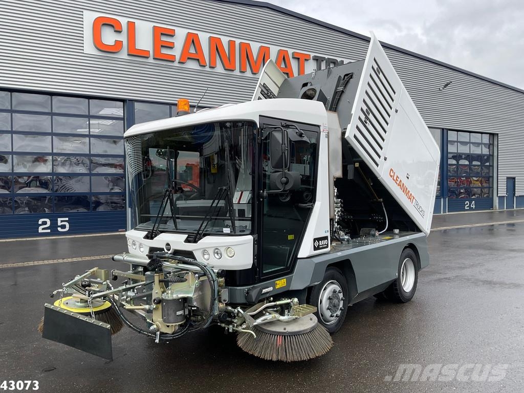 Ravo 540 STH Euro 6 with 3-rd brush Sweeper trucks