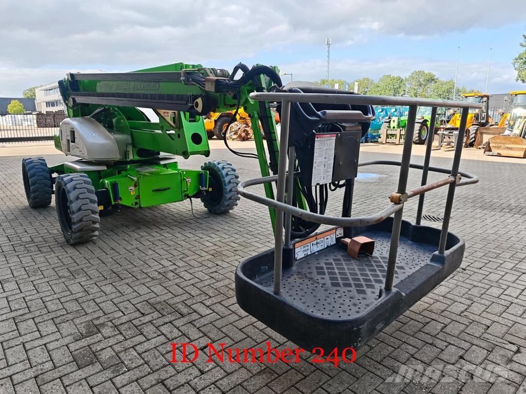 Niftylift HR 21 Hybrid AWD Gelenkteleskoparbeitsbühnen