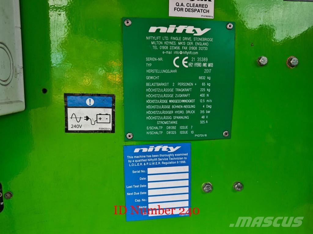 Niftylift HR 21 Hybrid AWD Gelenkteleskoparbeitsbühnen