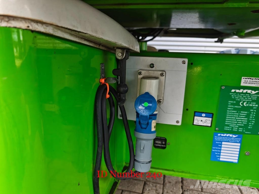 Niftylift HR 21 Hybrid AWD Gelenkteleskoparbeitsbühnen