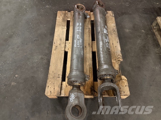 Volvo L 90 USED HYDRAULIC CYLINDER Hidraulikos įrenginiai