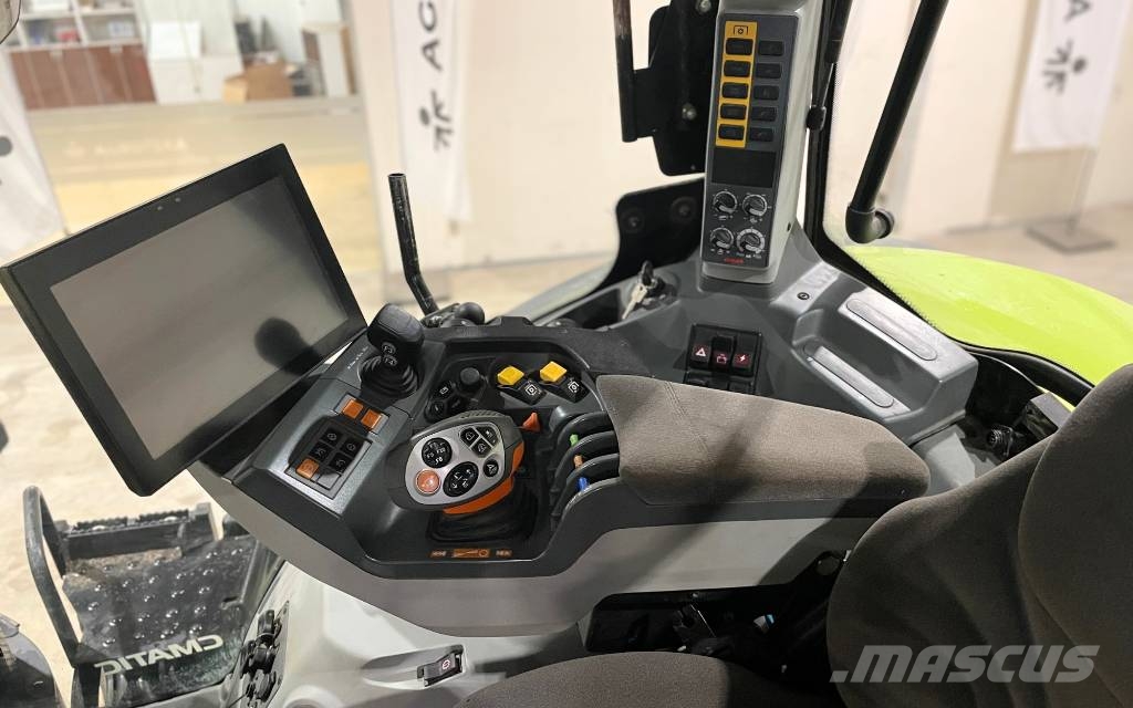 CLAAS Axion 950 Cmatic Tractoare
