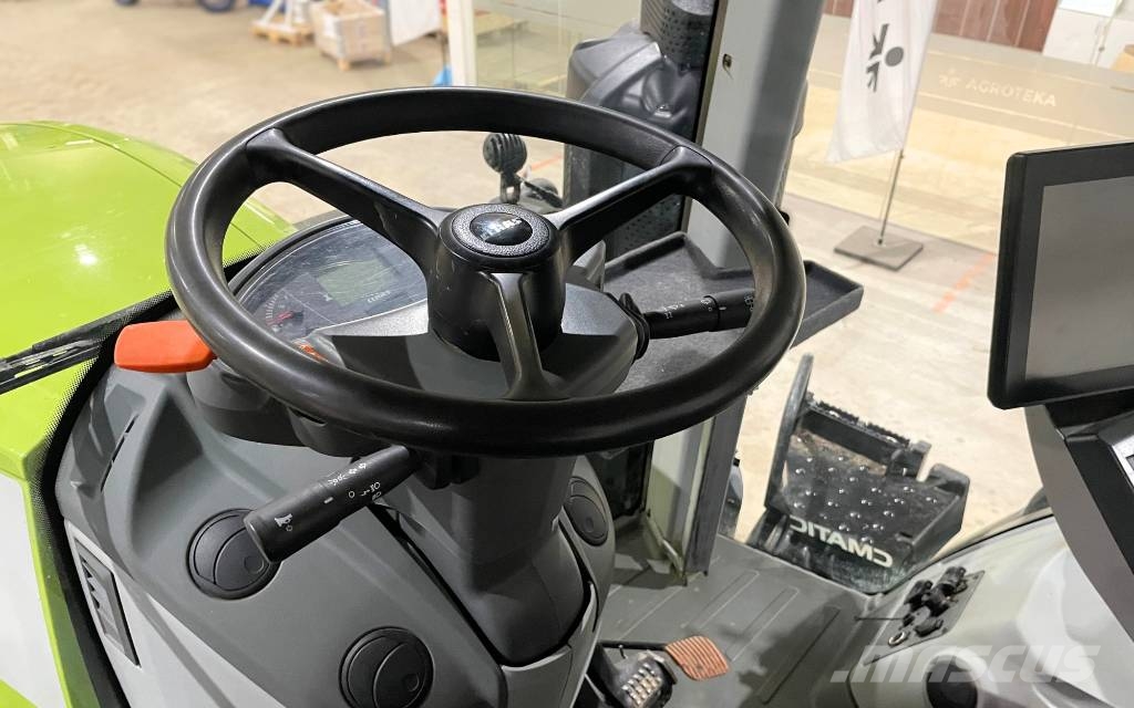 CLAAS Axion 950 Cmatic Tractoare