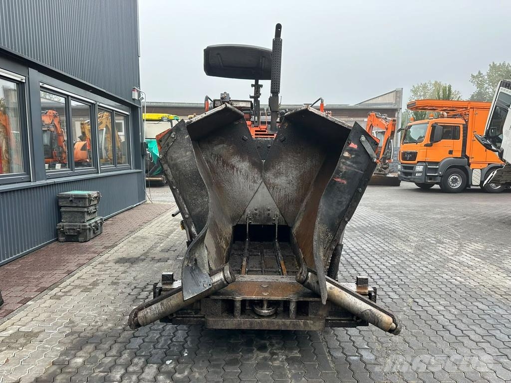 VOLVO-ABG Titan 2820 아스팔트 포장장비