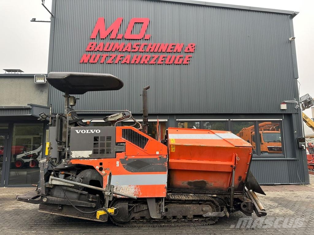 VOLVO-ABG Titan 2820 Asfalto klotuvai
