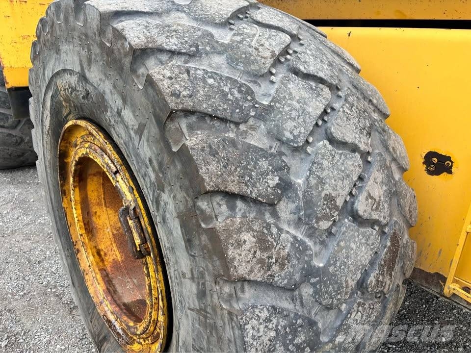 Volvo L 180 C Traktor med skogsutstyr