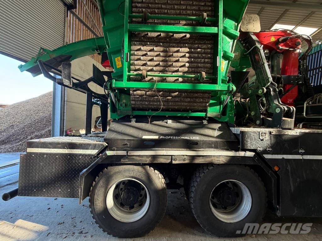 JENZ HEM583R Chippertruck Puiduhakkurid