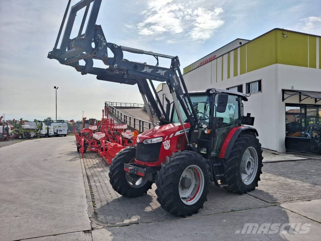 Massey Ferguson 5710 Traktorer