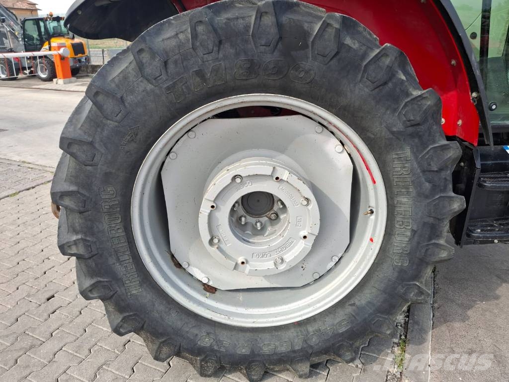 Massey Ferguson 5710 Traktorer