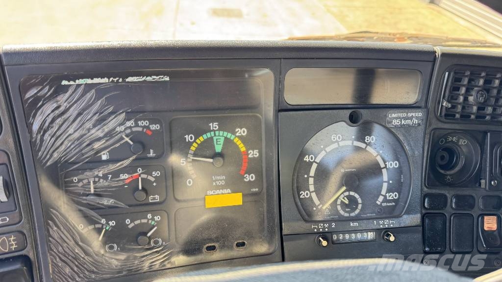 Scania 113 H 360 4x2 tractor unit Tractores (camiões)
