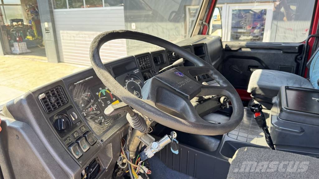 Scania 113 H 360 4x2 tractor unit Tractores (camiões)