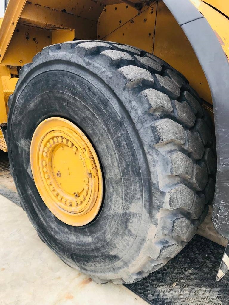 CAT 824 G 推土機