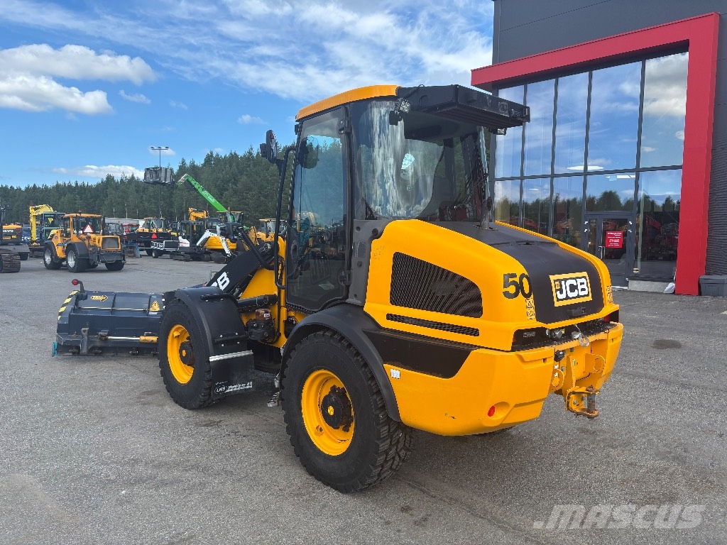 JCB 409 / Aura, Kauha, Hiekoitin, Hyvät renkaat! لوادر بعجل