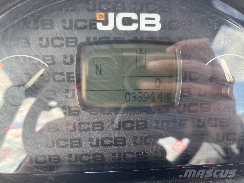 JCB 409 / Aura, Kauha, Hiekoitin, Hyvät renkaat! لوادر بعجل