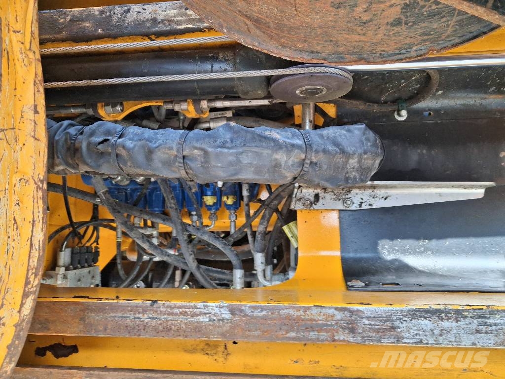 JCB 4 CX SM Ekskavaatorlaadurid