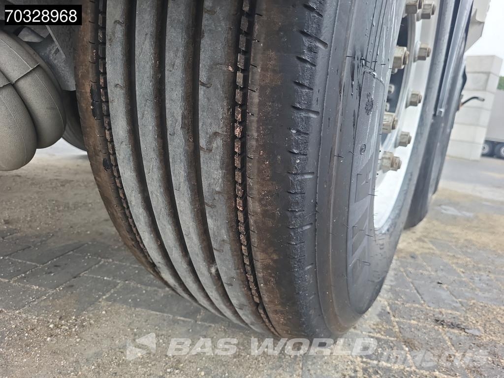 Schmitz Cargobull SCB*S3D Lift Axle Cramaro Steel Semirremolques de volteo