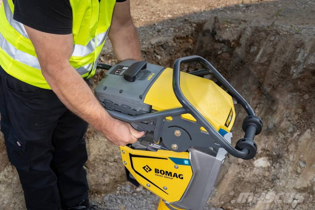 Bomag BT60 E Stamp Eldriven Demokörd Vibrocostipatore verticale