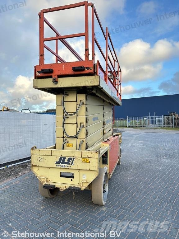 JLG Liftlux 180-12 剪叉式升降机