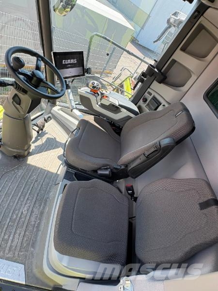 CLAAS TRION 750 Combine harvesters