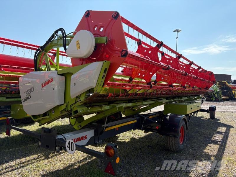 CLAAS TRION 750 Combine harvesters