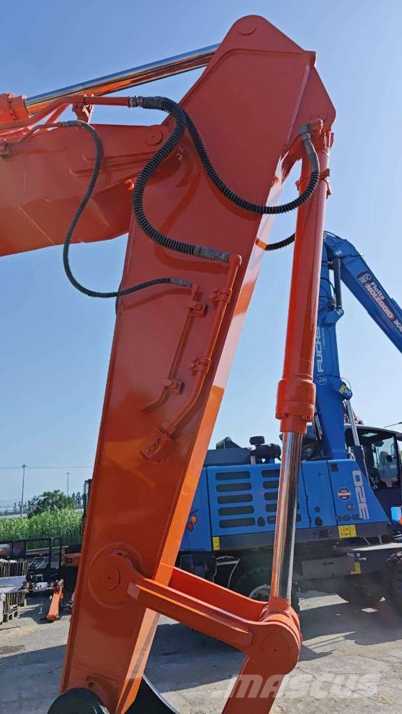 Hitachi ZX 190 LC N-6 Escavatori cingolati