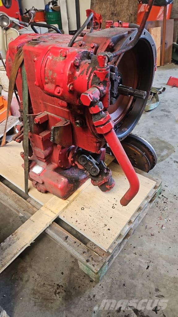 ZF4 PW25H VERSNELLINGSBAK Speciale Graafmachines