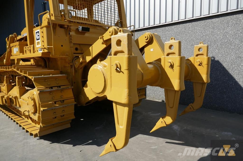 CAT D7F Ex-army Buldožerji goseničarji