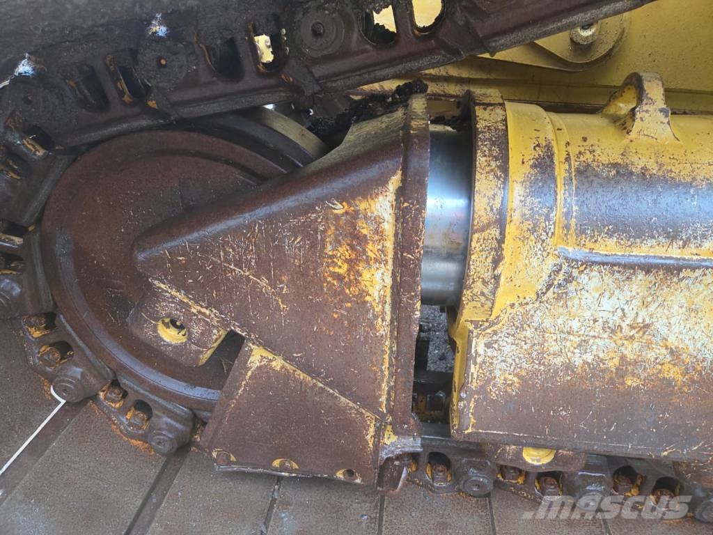 CAT D 6 T LGP Buldozere pe senile