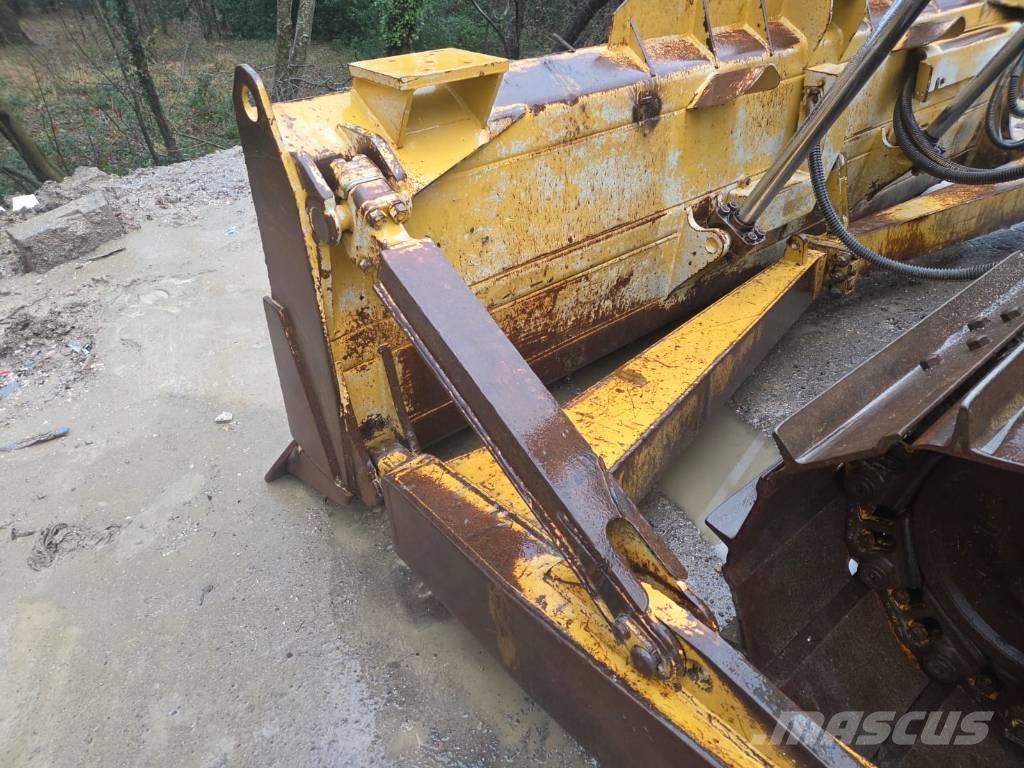 CAT D 6 T LGP Buldozere pe senile