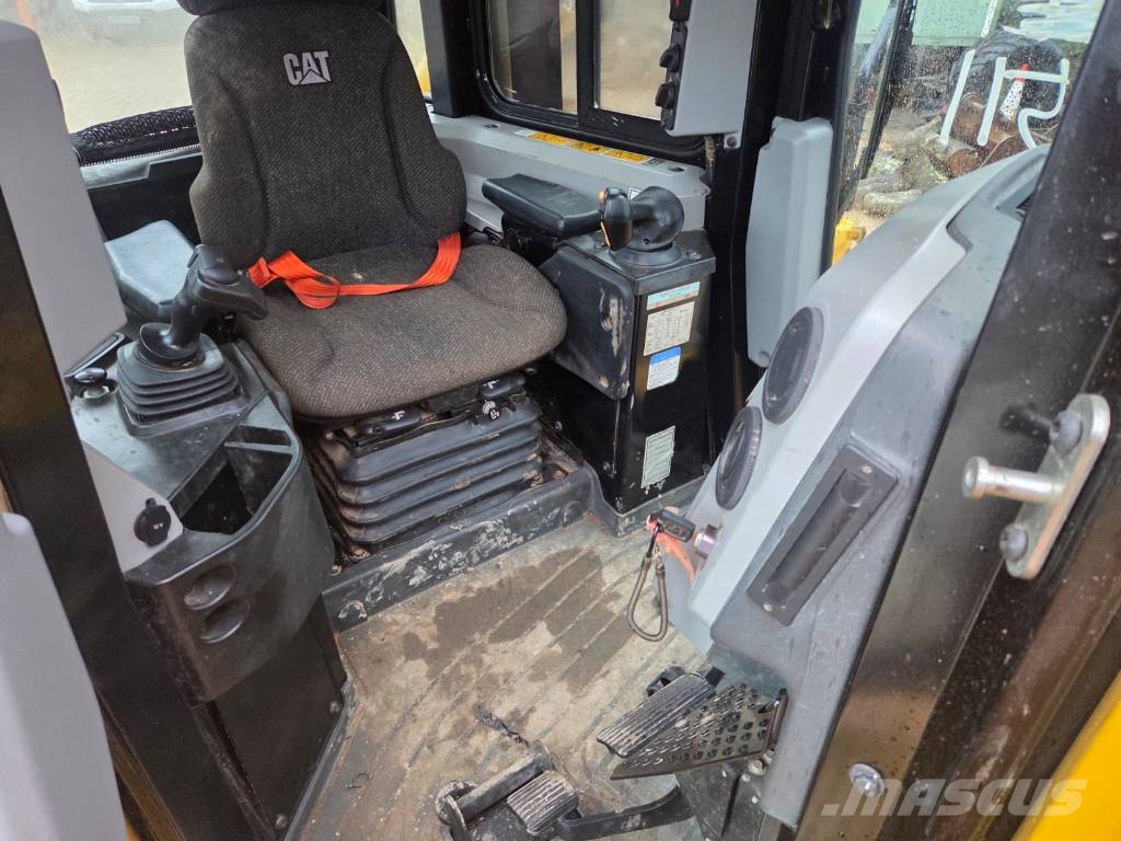 CAT D 6 T LGP Buldozere pe senile