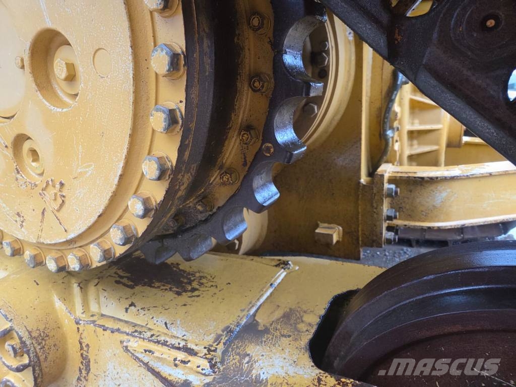 CAT D 6 T LGP Buldozere pe senile